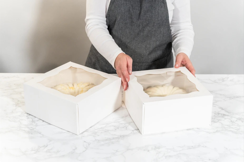 Как выбрать коробки для тортов: практичность, защита и презентация